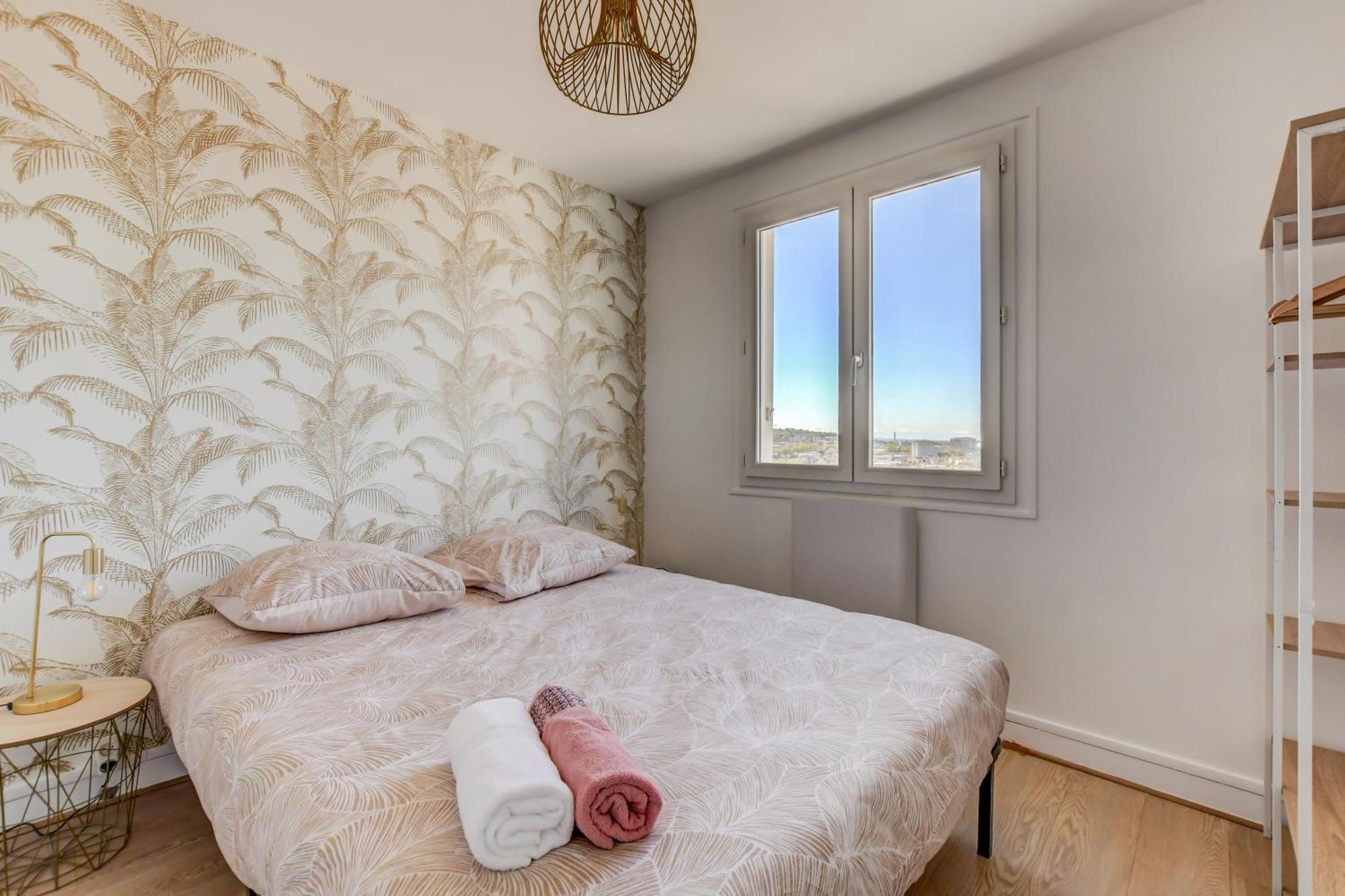 טולוז Sunset Duplex - Grand-Rond, Jardin Des Plantes, Centre-Ville, 2 Bdrs 60M2, Ac, Free Public Car Park 200M Away, Netflix - T3 60M2 Avec Clim, Parking Public Gratuit A 200M מראה חיצוני תמונה