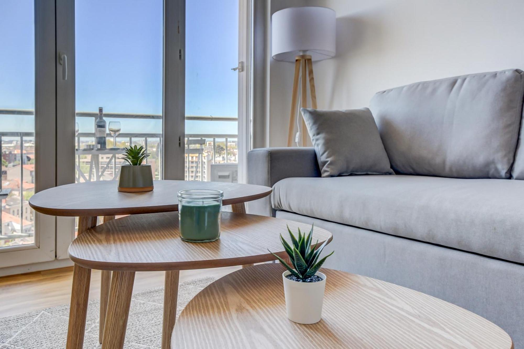 טולוז Sunset Duplex - Grand-Rond, Jardin Des Plantes, Centre-Ville, 2 Bdrs 60M2, Ac, Free Public Car Park 200M Away, Netflix - T3 60M2 Avec Clim, Parking Public Gratuit A 200M מראה חיצוני תמונה