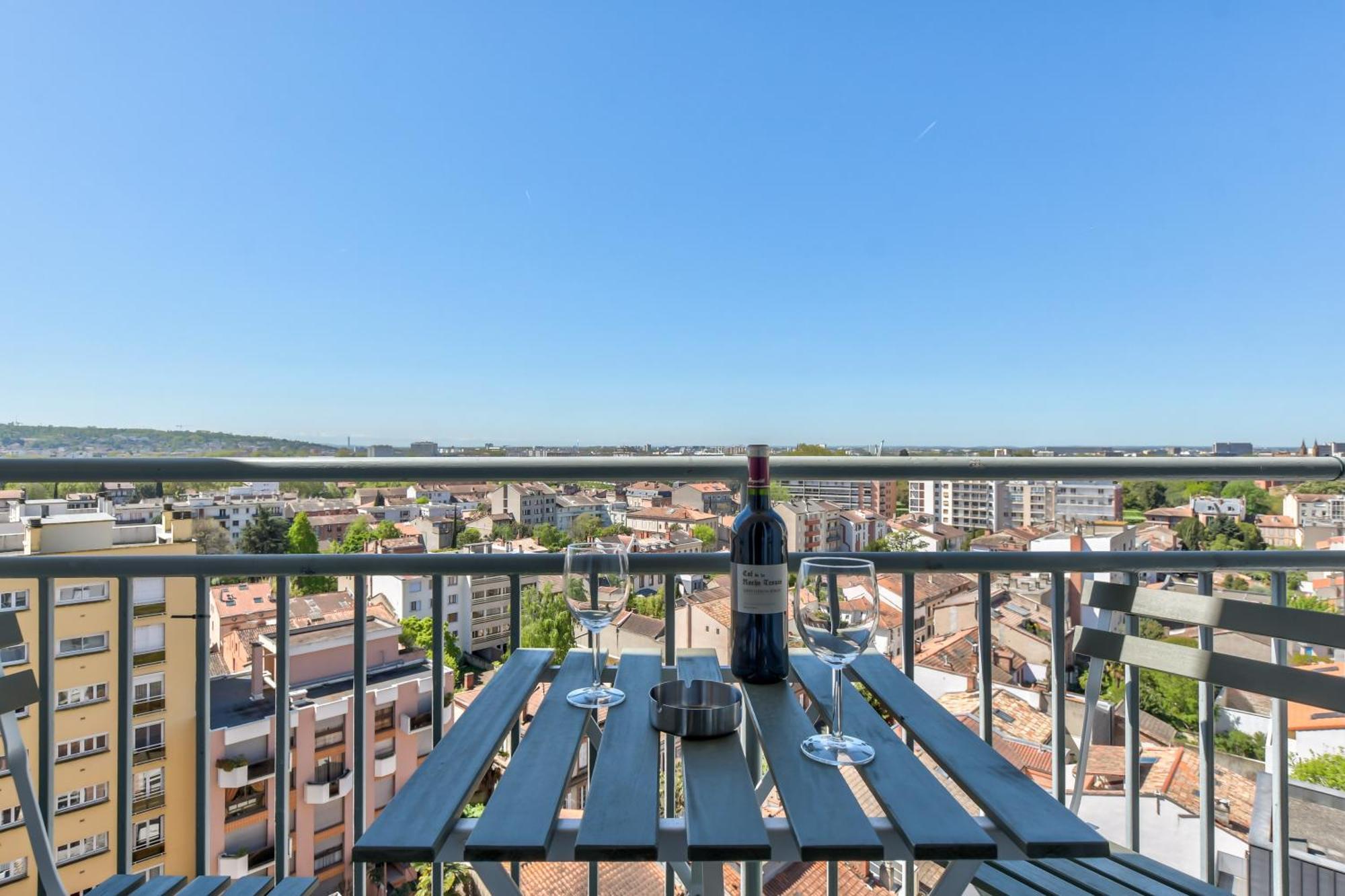 טולוז Sunset Duplex - Grand-Rond, Jardin Des Plantes, Centre-Ville, 2 Bdrs 60M2, Ac, Free Public Car Park 200M Away, Netflix - T3 60M2 Avec Clim, Parking Public Gratuit A 200M מראה חיצוני תמונה